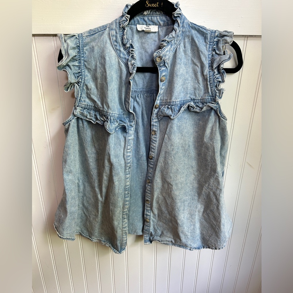 Entro button down denim top